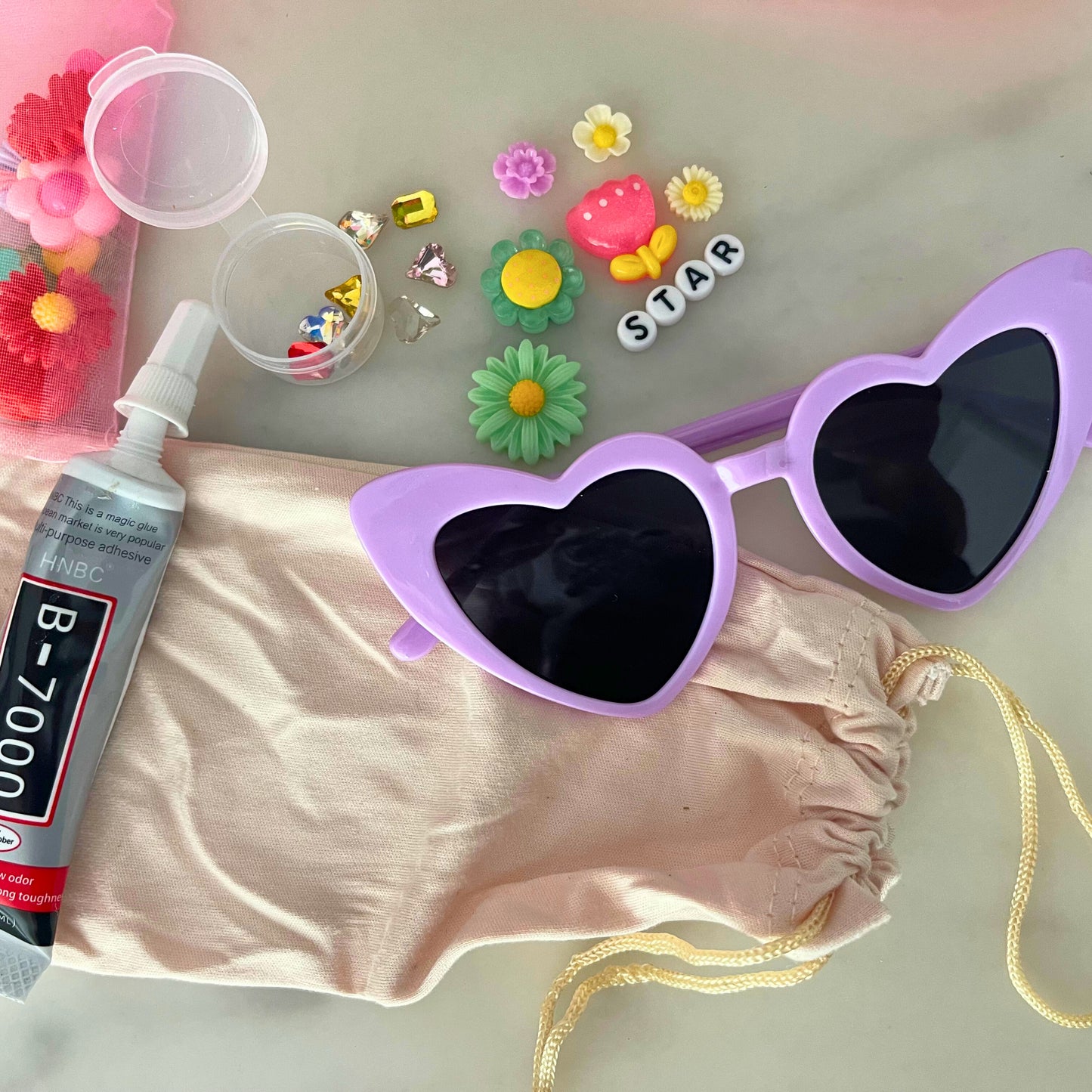 Fun-dazzle Sunglass Decoration Kit